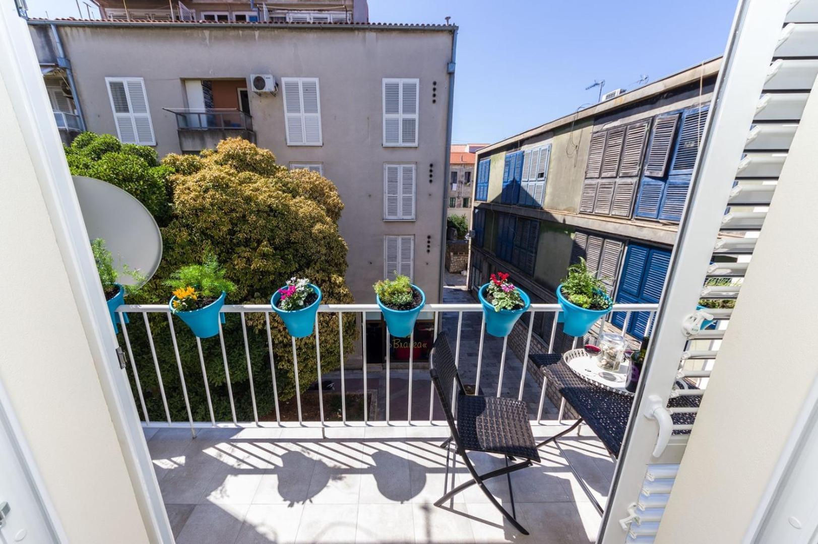 Ema 2Br Apt. In Old Town Centre Zadar Eksteriør billede